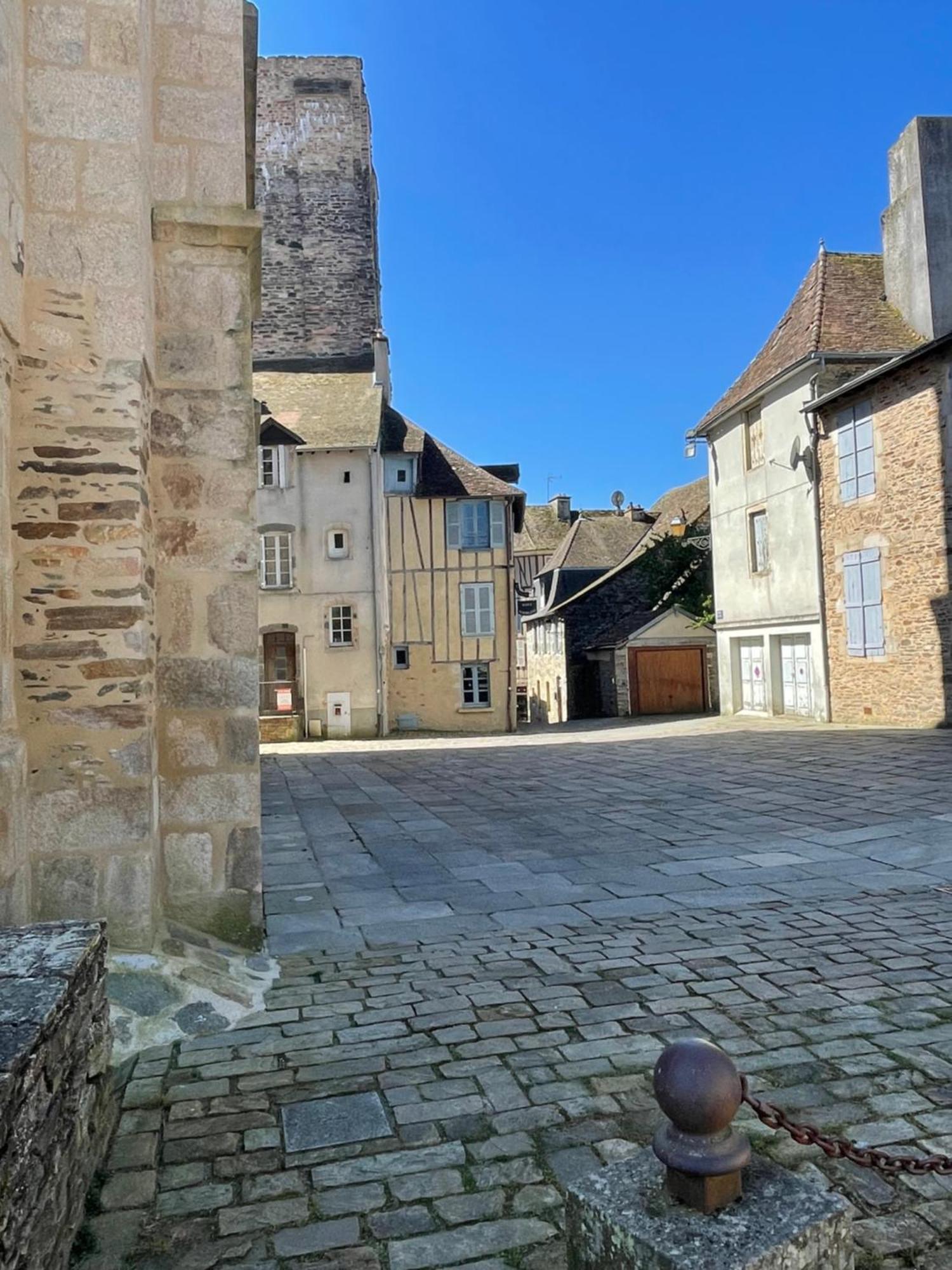 Delightful French Rustic Studio Jumilhac-le-Grand Buitenkant foto